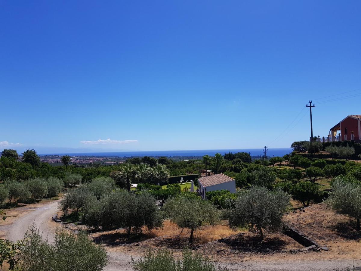 Agriturismo Le Case Di Civi Mascali Exterior foto