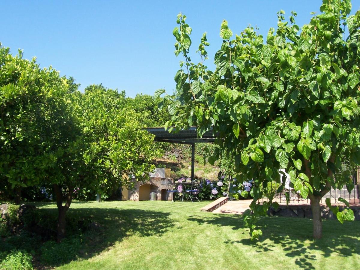 Agriturismo Le Case Di Civi Mascali Exterior foto