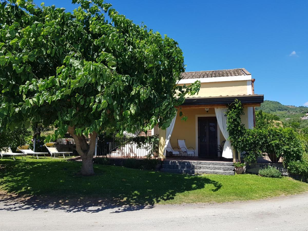 Agriturismo Le Case Di Civi Mascali Exterior foto